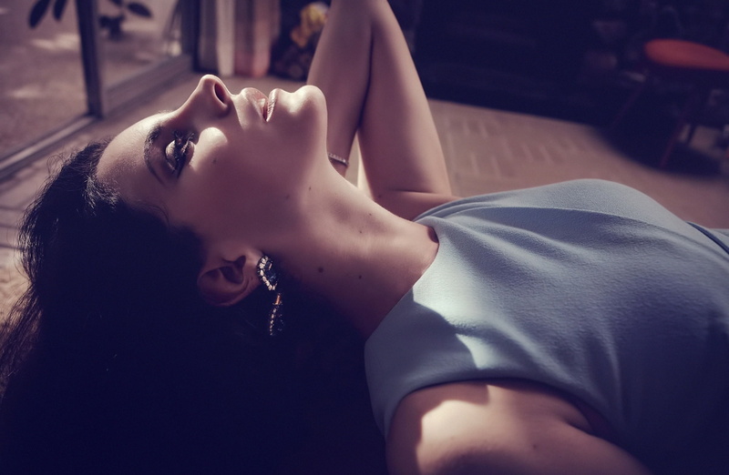 tropico, lifestyles, machd, waist up, rey, mac, s, born to die, nationalanthem, emotion, top, home interior, sleeveless, lying down, beauty queen, mayjailer