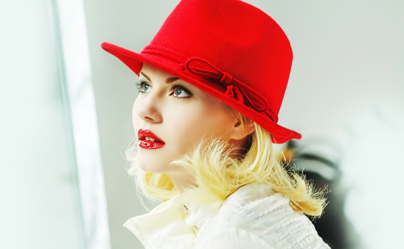 close-up, beautiful woman, fashion, studio shot, hat, headshot, young adult, beautiful people, looking, s, cuthbert, elisha, young women, indoors, red