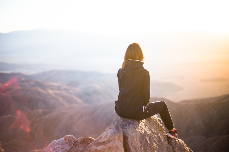 adults only, one person, only women, people, sunlight, outdoors, activity, woman, one young woman only, daytime, nature, scenics - nature, vacations, 5K
