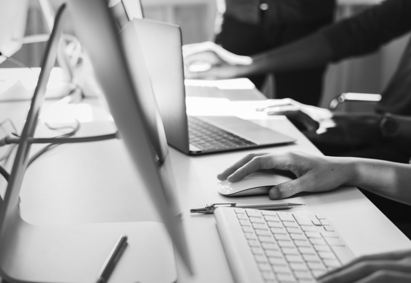 team, human body part, career, room, hand, wireless technology, grayscale, computer equipment, laptop, keyboard, hands, 5K, teamwork, discussion, close-up