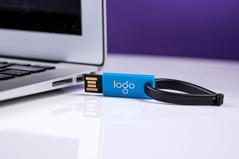 5K, neverlose, laptop, beside, promotional gifts, technology, promotional products, promotional items, indoors, thumb, studio shot, logo, business, black