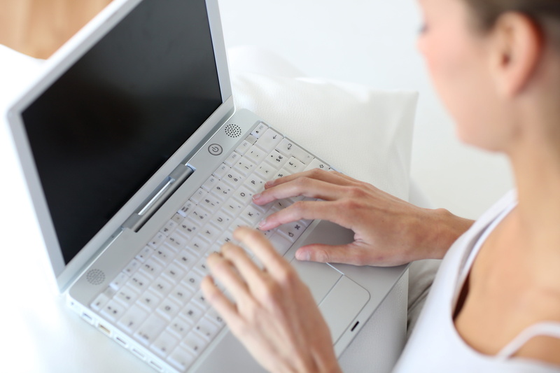 wireless Technology, businesswoman, women, one Person, credit card, sitting, females, lifestyles, office, computer Keyboard, communication, consumerism