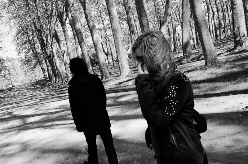 warm clothing, couple - relationship, nature, love, teenager, three quarter length, spreading, heartbreak, standing, leave, two people, abandonment, let yourself be