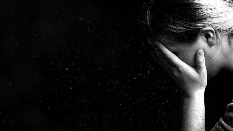 mood, human eye, mouth open, young adult, leisure activity, human face, looking, real people, Sad, close-up, body part, human body part, one person, headshot