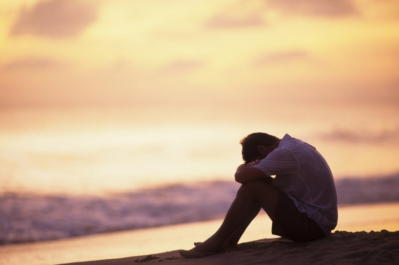 relaxation, contemplation, outdoors, depression, Dark, sorrow, lifestyles, water, leisure activity, women, full length, real people, nature, one person