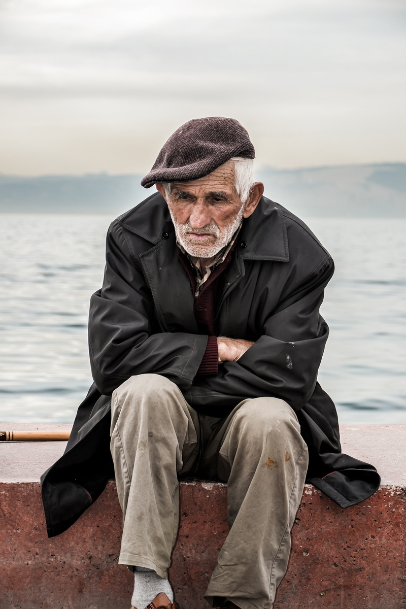 bay, thinking, men, only, old man, leisure activity, tomb, black, sad, cap, old, flat, mature adult, denim, beach, gray, death, lonely man, poor, forlorn