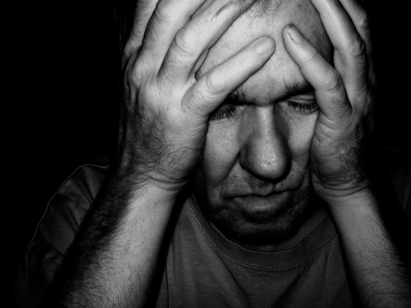 black background, one person, casual clothing, loneliness, ernst, lonely, psychiatry, crisis, leave, man, emotions, hand, kummer, sadness, emotional stress