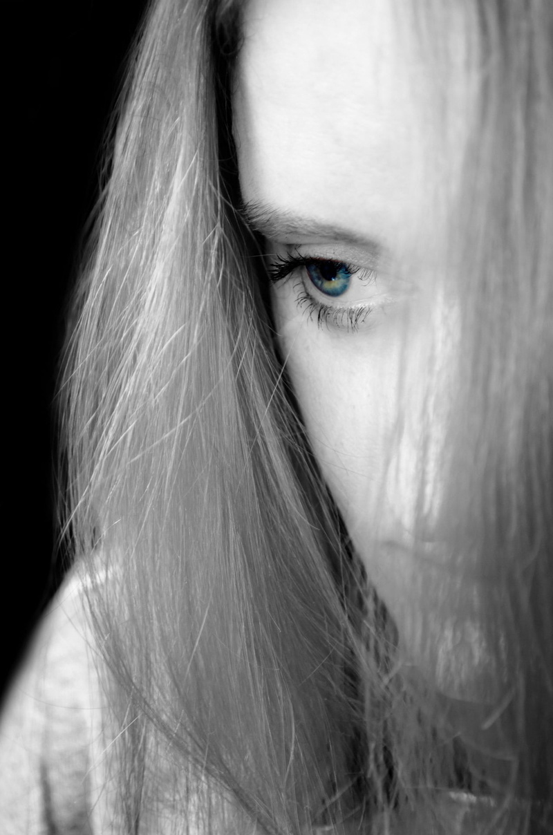 woman, women, caucasian Ethnicity, girlfriend, photography, black background, adult, portrait, headshot, long hair, 1080P, one Person, cruelty, greyscale
