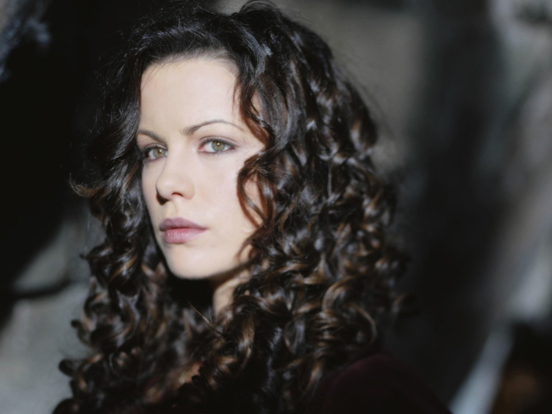 2K, beckinsale, kate, helsing, van, picture, celebrity, celebrities, kate beckinsale, hollywood