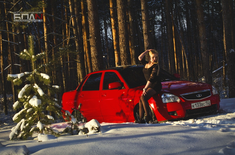 girl, land Vehicle, woodland, real people, land, auto, hairstyle, VAZ, tata, motor vehicle, winter, day, outdoors, sedan, red, Prior, machine, BPAN, snow