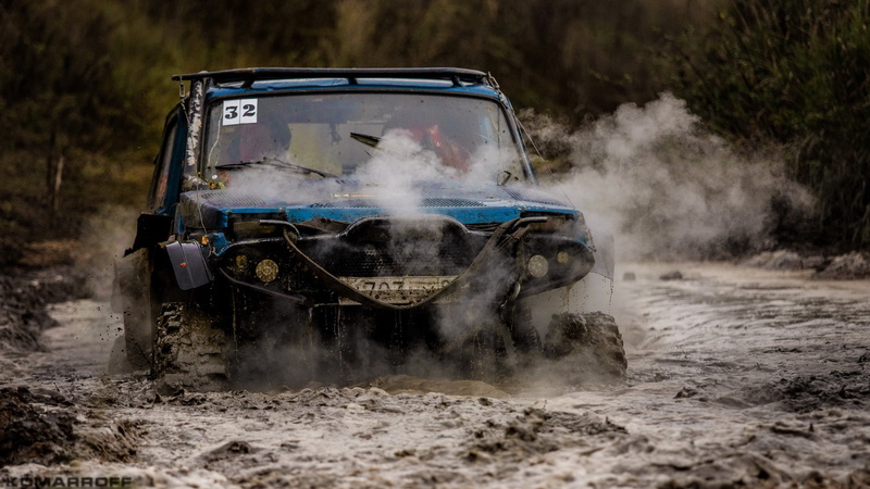 day, ruined, mud, nature, mode of transportation, pollution, dust, trophy, sports utility vehicle, offroad, no people, motor vehicle, truck, garbage, mudding