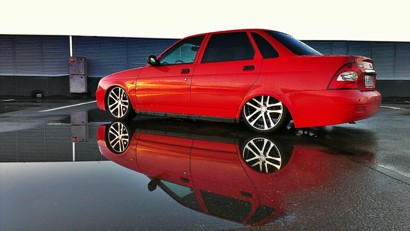 machine, modern, LADA, mode of Transport, auto, Priora, wheel, outdoors, clear sky, mode of transportation, old-fashioned, puddle, retro Styled, engine