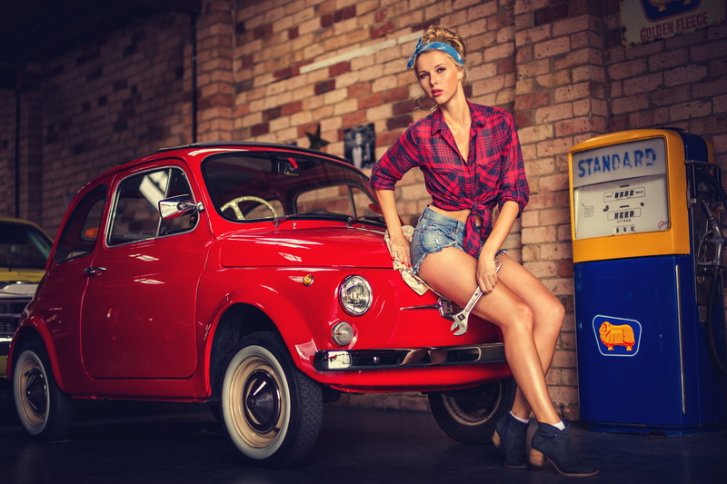 women, column, leisure activity, fiat, car, transportation, hairstyle, 1080P, lifestyles, young adult, hatchback, retro styled, door, land vehicle, looking at camera