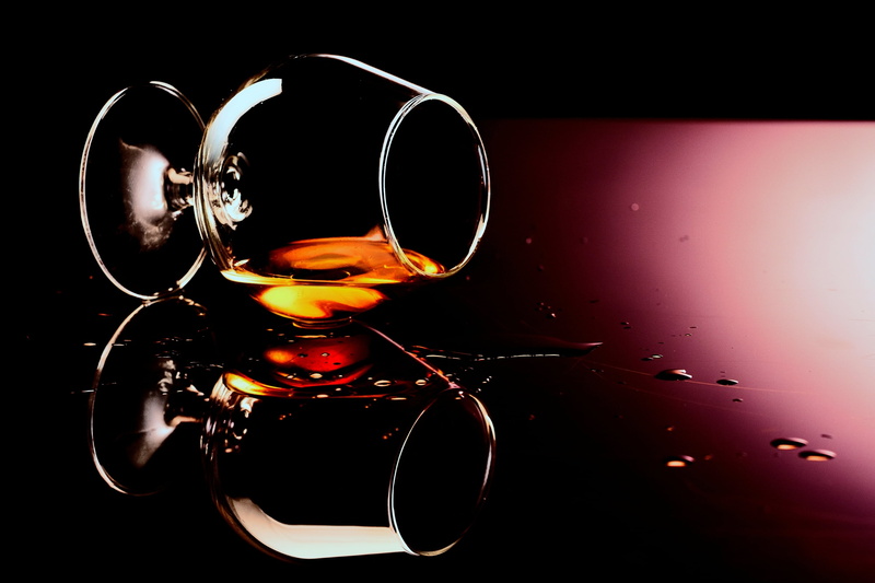 liquid, luxury, background, motion, whiskey, gold Colored, mug, copy space, clear, black Color, illuminated, black Background, brandy Snifter, yellow, dark