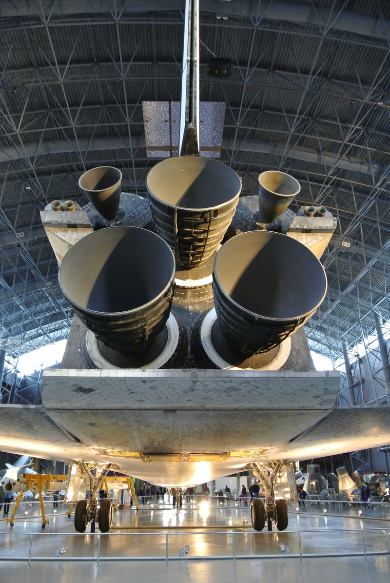 spacecraft, 4K, orbit, indoors, airplane, Space, still life, technology, explorer, rocket, Boosters, abundance, airport, exploration, metal, arrangement