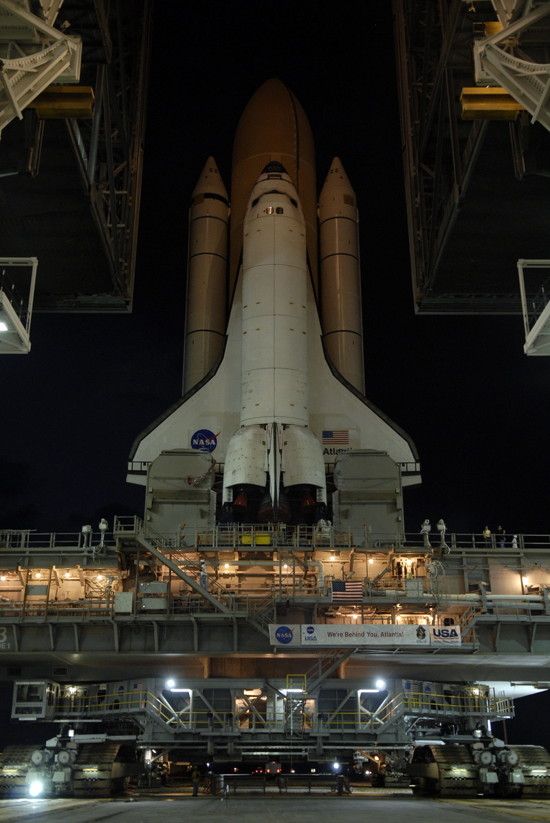 flight, rollout, florida, industry, 2K, launch, transportation, atlantis space shuttle, factory, platform, metal, mission, water, travel, usa, spaceship
