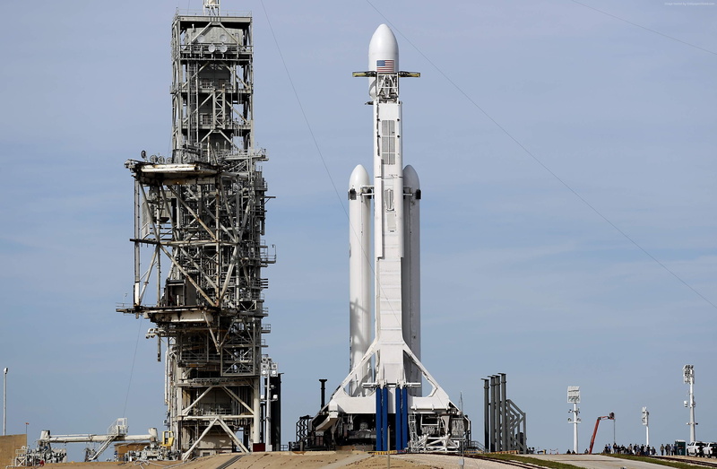 Falcon Heavy, Space X, 2K, Launching