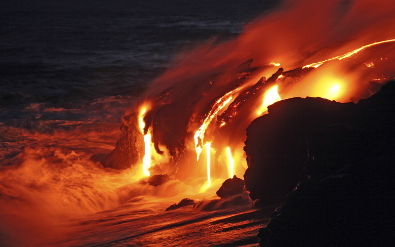 volcano, magma, power, 1080P, night, islands, outdoors, landscape, power in nature, heat - temperature, beach, water, flowing, geology, lava, hd, no people