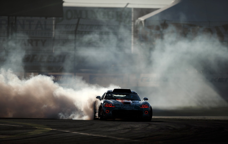 viper, land vehicle, motor vehicle, formula drift, road, accidents and disasters, motion, motor racing track, sports, warning sign, no people, pollution