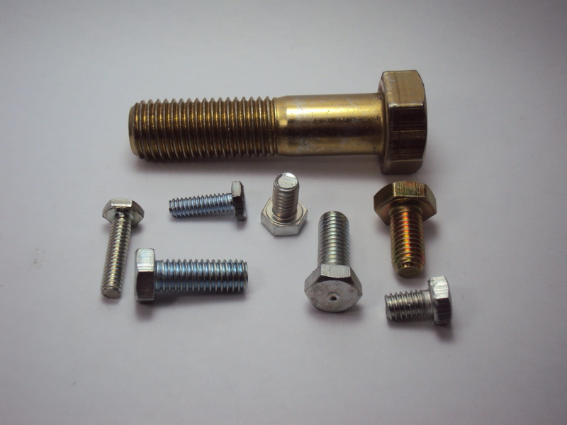 white background, studio shot, bolt, close-up, screw, metallic, Metal, indoors, equipment, Industry, industrial, large group of objects, group of objects