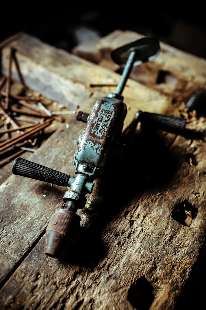close-up, metal industry, rusty, food and drink, table, high angle view, food, steel, tool, work Tool, no people, nail, nails, diy, wooden, black background
