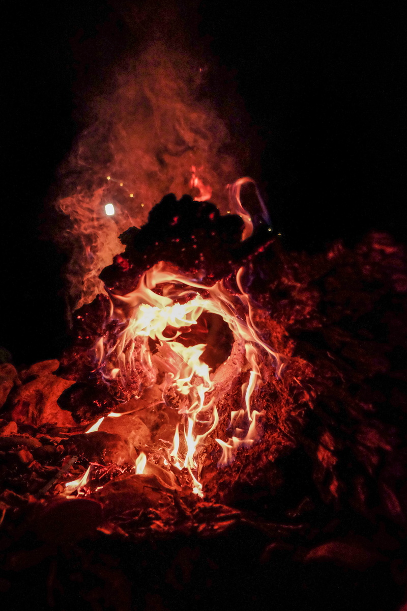 wood - material, evening, 4K, fireplace, flammable, nature, bonfire, log, fire, dark, black background, firewood, flame, burning, glowing, wood, danger