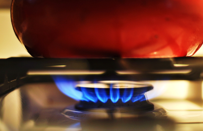 energy, 4K, stove, appliance, fire, home, camping stove, Kitchen, safety, glowing, dark, Heat, burn, cooker, temperature, circular, natural, preparation