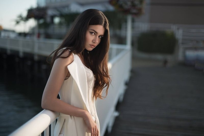 juicy lips, fashion, looking at camera, beautiful woman, dark eyes, one person, young women, standing, brunette, lifestyles, face, young adult, adult, white clothing