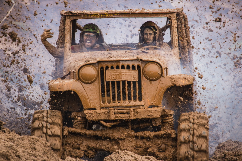 technology, old van, run-down, men, retro styled, abandoned, two, dirt, rusty, covered, wrangler, off road, day, riding, 4x4, deterioration, damaged, transportation