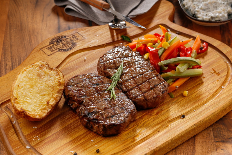 vegetable, eat, cooking, ready-to-eat, no people, soup, lamb, good, steak, meal, barbecue, food, table, dinner, dana, turkish, restaurant, fillet, natural
