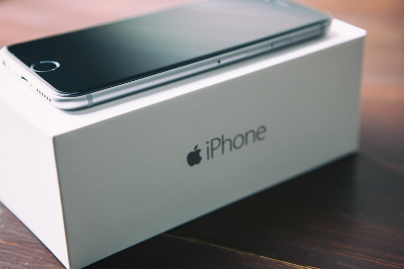 smart Phone, text, touch Screen, white, technology, computer equipment, iphone, connection, equipment, apple, editorial, laptop, global Communications