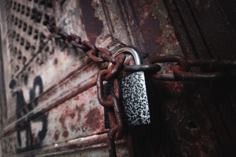 chain, 5K, old, security, rusty, rust, lock, day, weathered, protection, latch, selective focus, no people, safety, padlock, door, corrosion, introduction