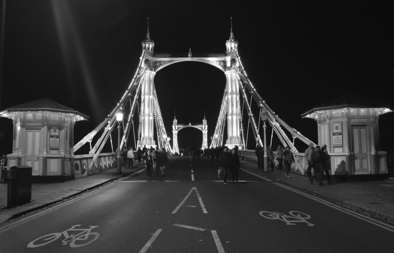 arch, london, transportation, built structure, the way forward, night, group of people, city, albert bridge, architecture, river, battersea, large group of people