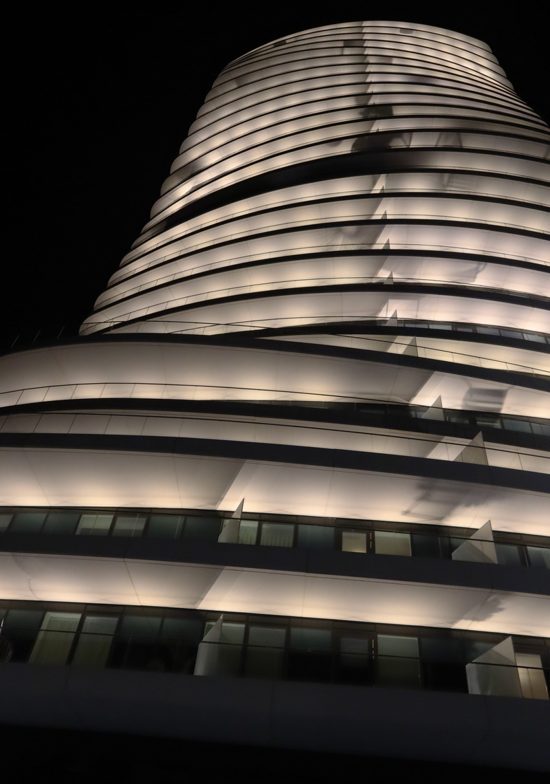 night, low angle view, architecture, tall - high, skyscraper, no people, built structure, 5K, river, pattern, illuminated, thames, building, building exterior