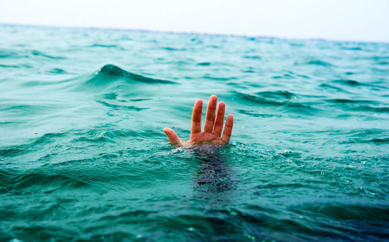 sea, drowning, day, hand, nature, help me please, leisure activity, body part, unrecognizable person, one person, turquoise colored, swimming, human body part