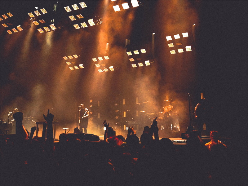 people, band, performance, audience, guitars, rock music, stage light, lighting equipment, fun, group of people, concert, large group of people, crowd