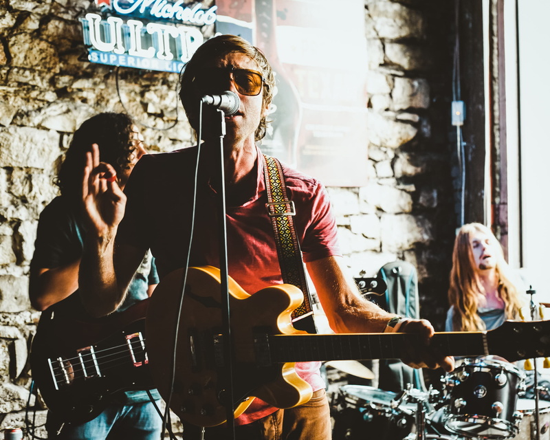 performer, street Musician, band, glasses, communication, adults only, music, young men, fashion, playing, two people, popular Music Concert, casual clothing