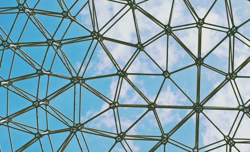 glass - material, indoors, shape, architecture, crisscross, sky, pattern, ceiling, 1080P, geometric shape, photography, blue, design, repetition, no people