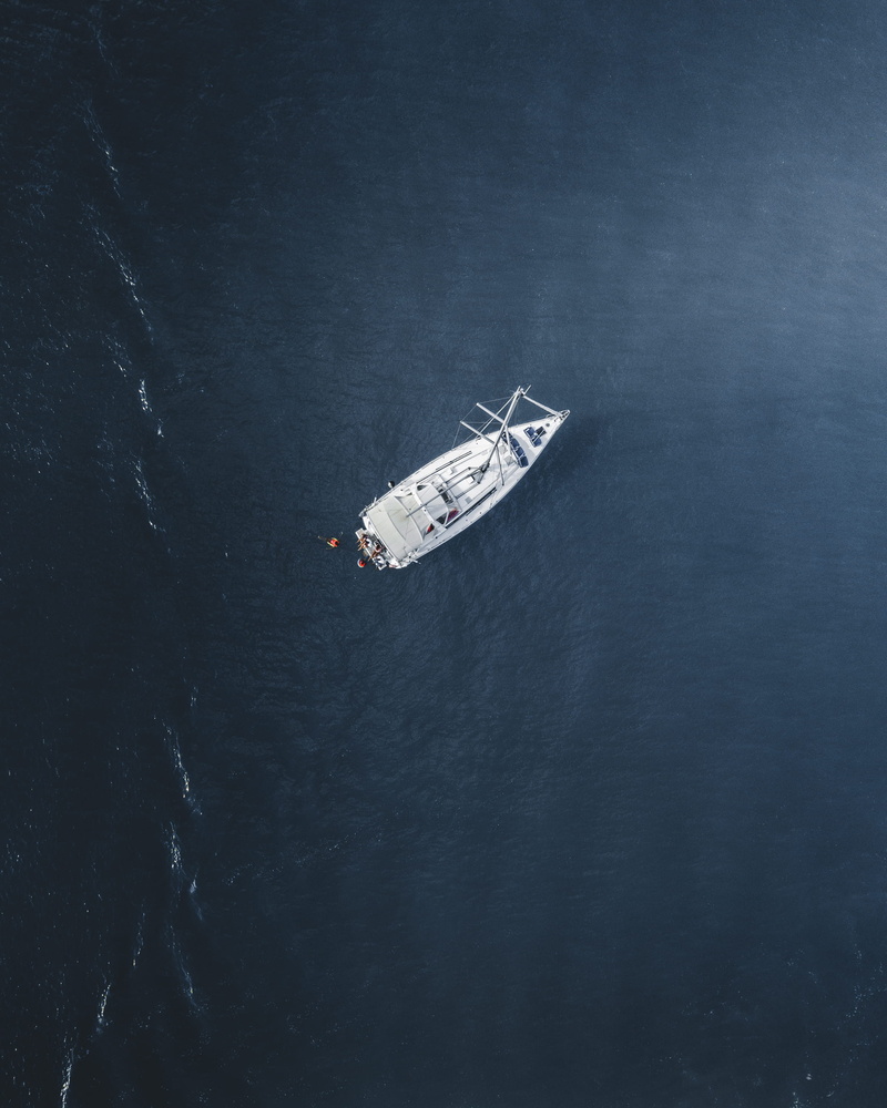 photography, ripple, flying, nautical Vessel, vehicle, transportation, travel, looking down, industrial Ship, drone view, yacht, sailing, white, sea, nature