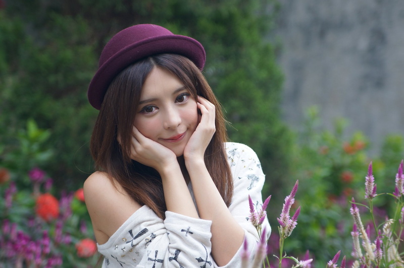 Park, Flower, Bokeh, Face, Asian, Hat, Smile, 1080P, Zhang Qi Jun, Hong Kong, Models, Girl, Taiwanese, Model, Julie Chang
