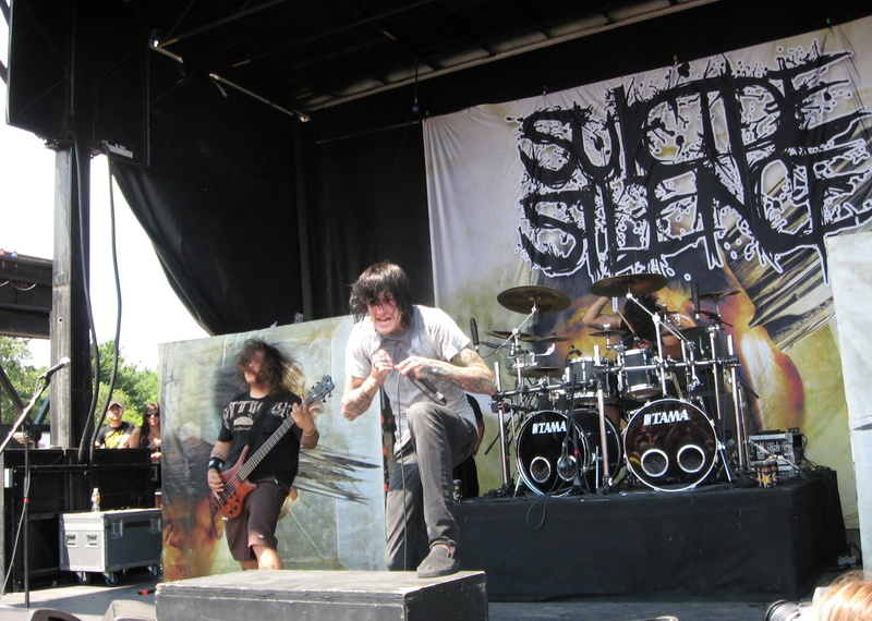 adult, Suicide Silence, casual clothing, 720P, industry, people, two people, occupation, real people, young men, Deathcore, Mitch Lucker, mid adult, creativity