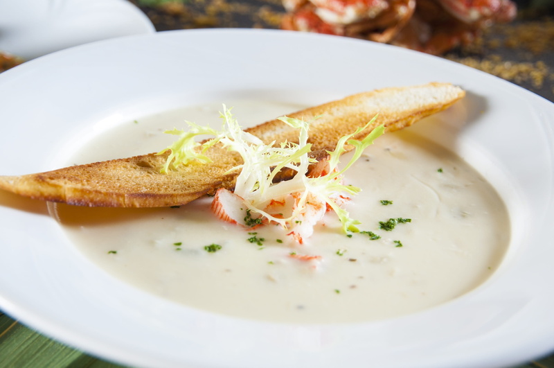 crockery, indoors, no people, still life, vegetable, freshness, herb, bisque, crab meat, close-up, animal, plate, selective focus, soup, garnish, 2K, food