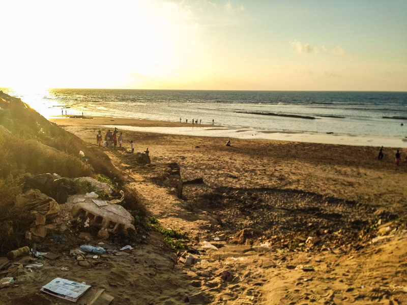arm, incidental people, scenics - nature, sky, horizon, beauty in nature, tranquility, 2K, horizon over water, beach, sea, tranquil scene, nature, kids