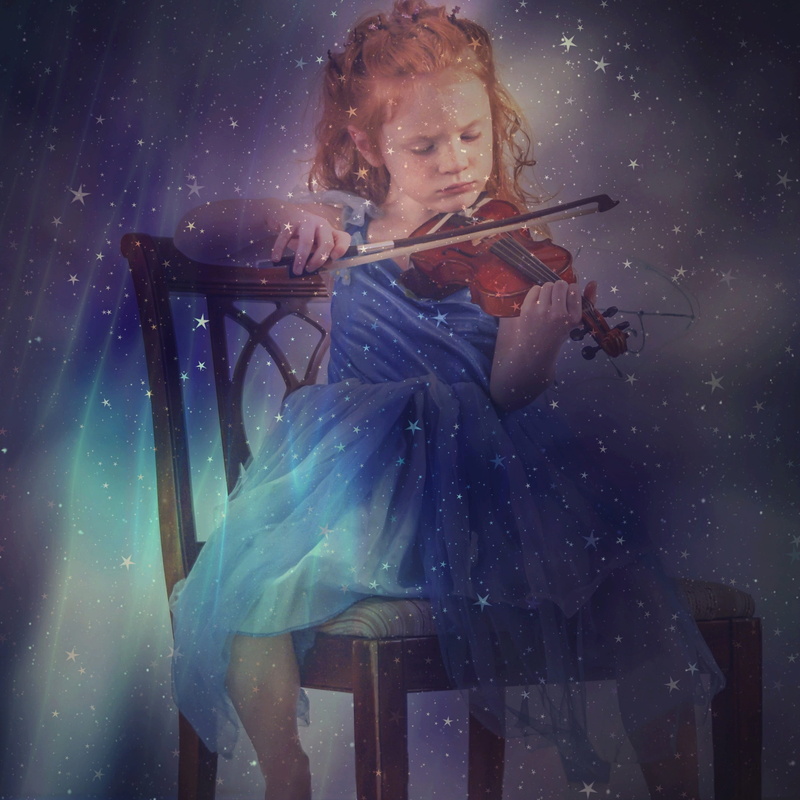 one person, women, adult, beautiful woman, gentle, virtuoso, skill, star, chair, violet, musical instrument, gorgeous, dress, clothing, violinist, music