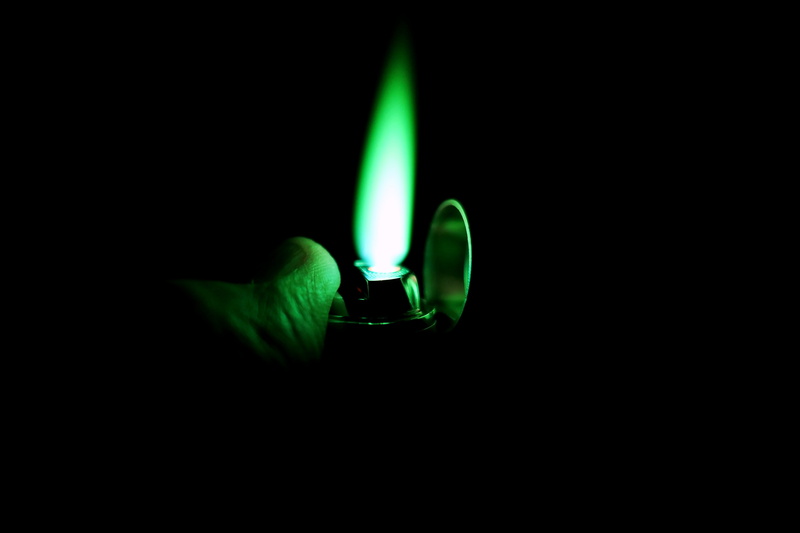 lighter, lighting equipment, darkroom, burn, heat, storm lighter, flame, light - natural phenomenon, heiss, hot, human finger, hand, luminosity, illuminated