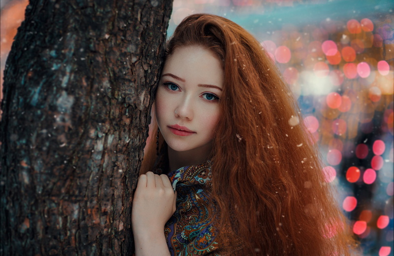 outdoors, depth of field, women outdoors, redhead, blue eyes, lights, looking at viewer, 2K, nose rings, Hakan Erenler, trees, portrait, women, long hair
