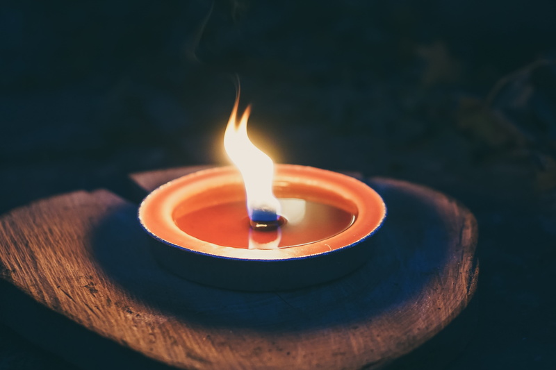 burning, twilight, christmas market, romantic, christmas tree, decoration, eat, focus on foreground, tree, nature, floating on water, christmas, christmas stand