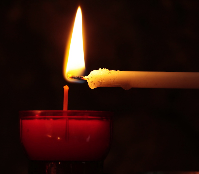 tealight, flame, hand, candlelight, glowing, fire, bill, burning, motion, meditation, wax, candle, atmosphere, memorial lights, burn, commemorate, symbol