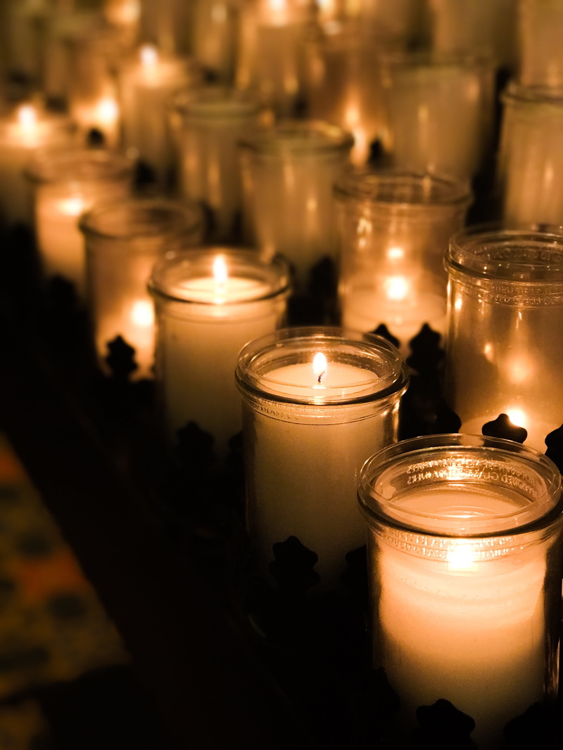 tea light, dark, light, belief, selective focus, religious, altar, religion, glasses, indoors, close-up, symbol, candlelight, scene, romance, lot, heat - temperature