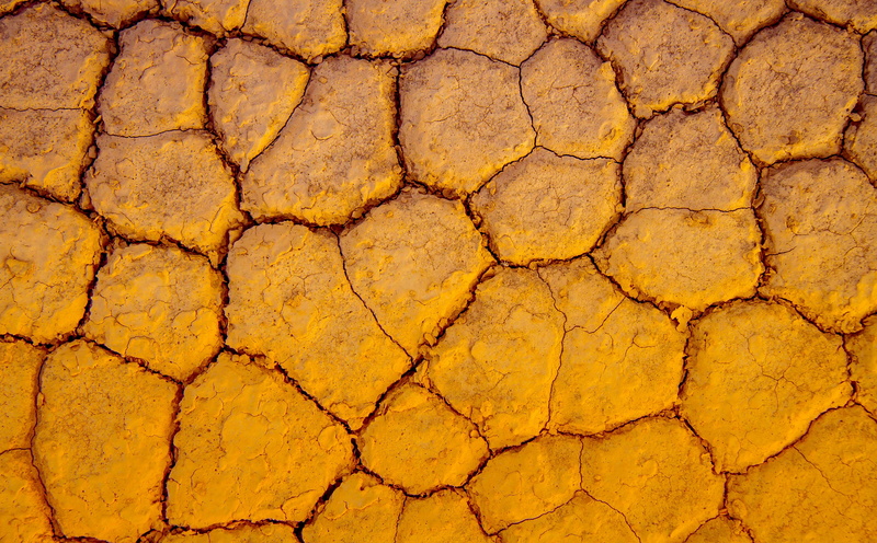 dv2011, 5K, heartshape, Ground, textured, brown, deathvalleynationalpark, landscape, dry, natural pattern, day, Yellow, crackedearth, environment, deathvalley